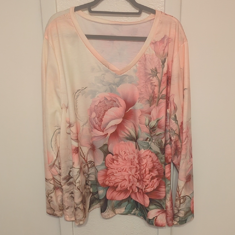 Floral V-Neck Long Sleeve Top